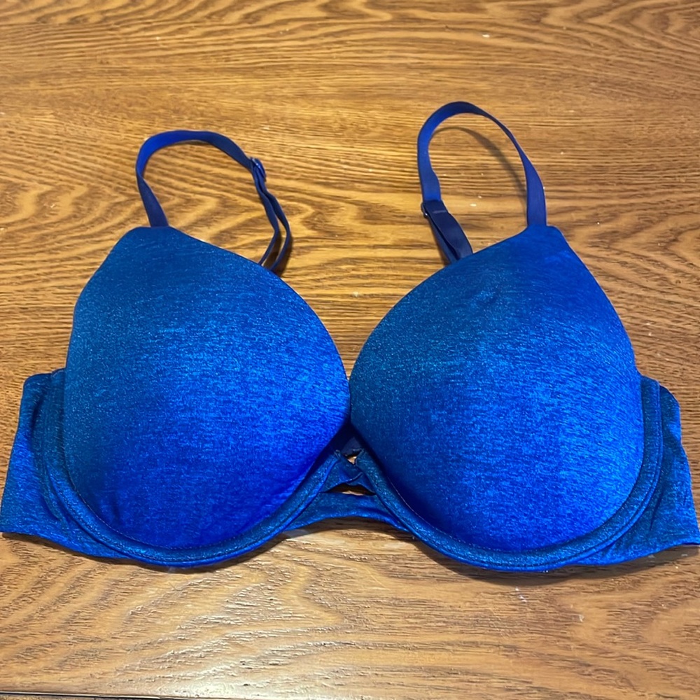 Victoria’s Secret Padded Perfect Coverage Bra (34C)